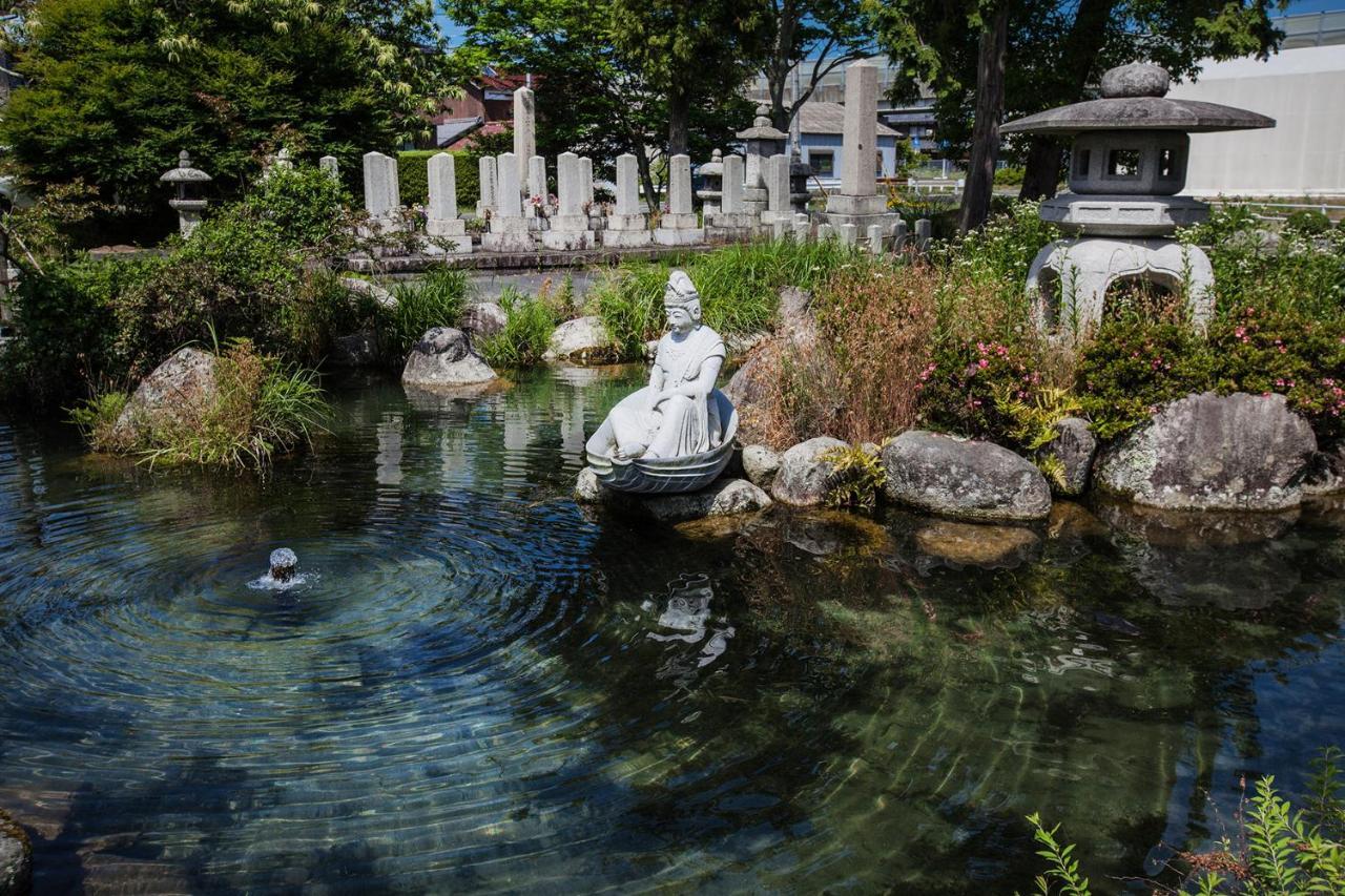 Racine Home Harie Takashima Bagian luar foto